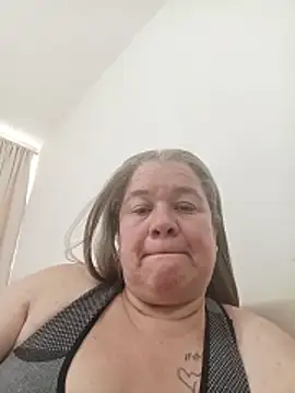 MilF-eterna_69 webcam