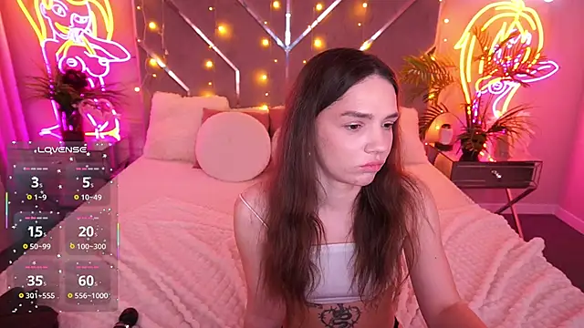 MirielleNymph webcam