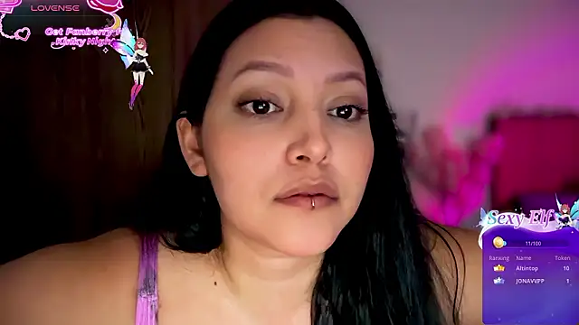 MarcellaGriffin webcam