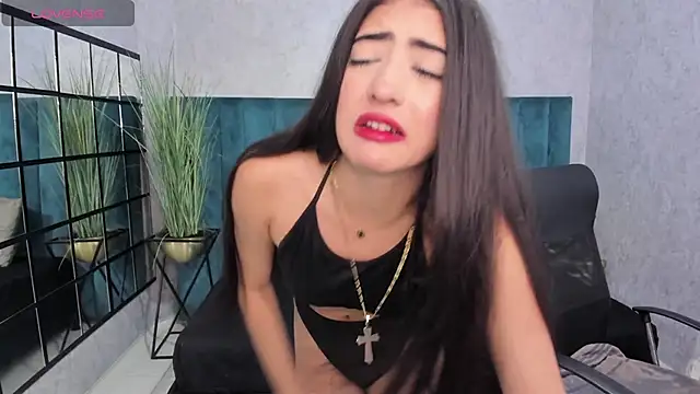 VictoriaaBlair webcam