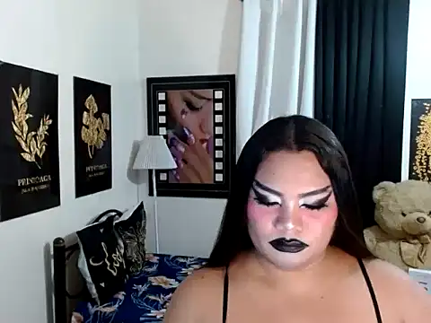 TSbrianaHugeCock webcam