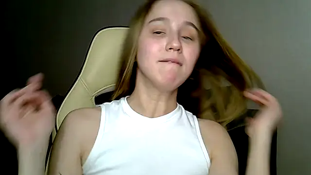 christimontero webcam