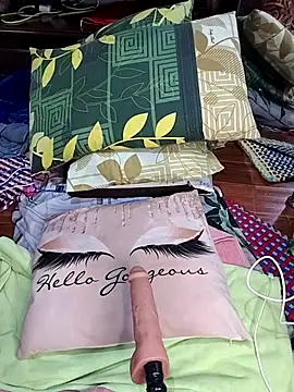 HotsexyNaughtysweetbaby