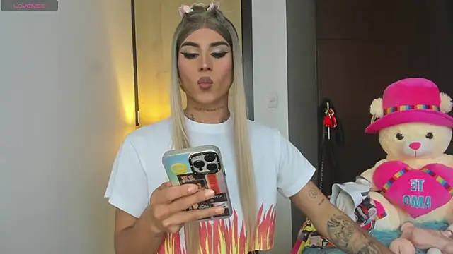 alisoondrean_ webcam