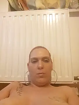KinkyAngel33 webcam