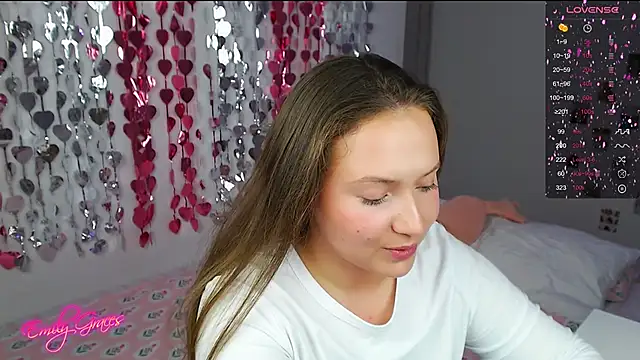 emilyxxgraces - EmilyxxGraces's free webcam