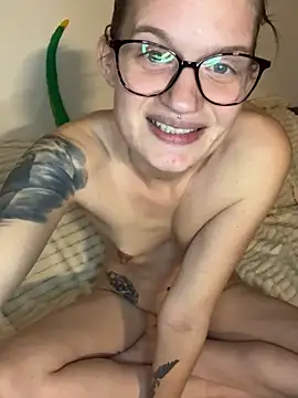 Webcam Model (Lesamantssexy)  is live.Free join now!