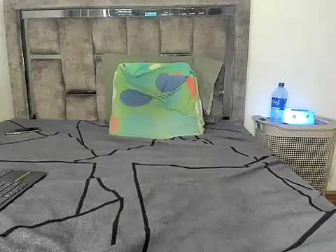 Master_Ruthless77 webcam