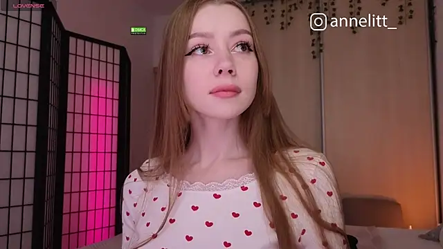 annelitt - Annelitt's free webcam - UK Sex Cams