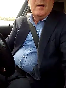 stiffandlubed@xh webcam