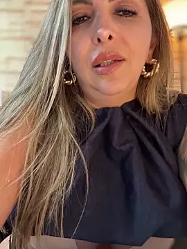 _Abril-Office1 webcam