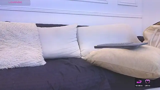 Mia_thompson_19 webcam