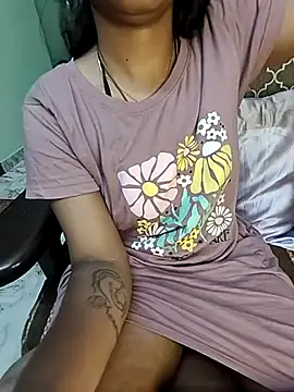 tamil_thaara03 webcam