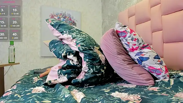 Miiss_Aurora_ webcam