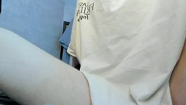 miya_meow_miku webcam