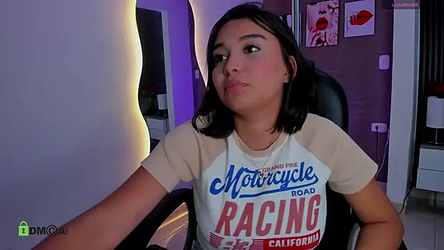 Tiphanysalvatore webcam