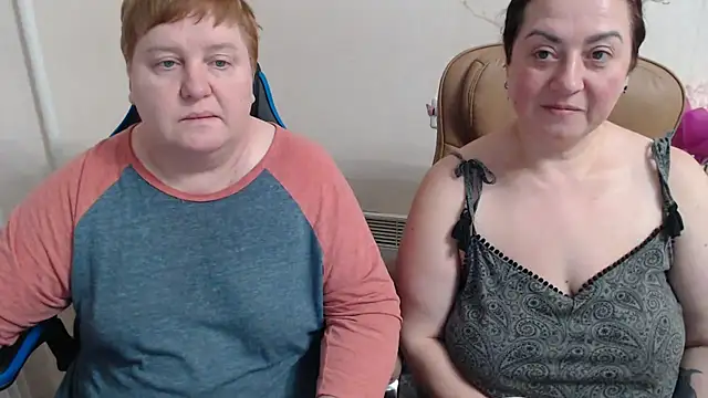 Bertie_Adeline webcam