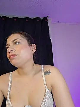 AmaiaSalvatore webcam