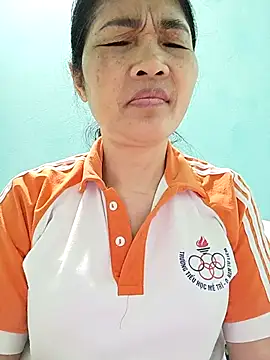 Lovepussyhair webcam