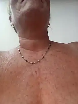 Sexy-Woman-Mature webcam