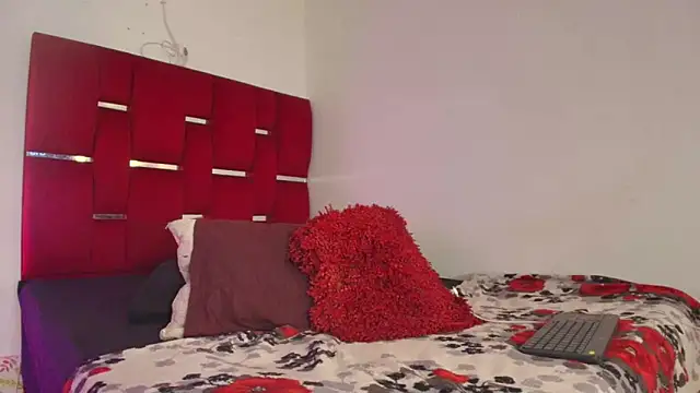 Camila_hot_ts webcam