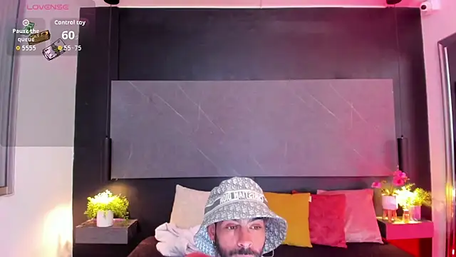 arcangel_harris webcam