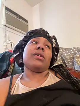 MistressKitan webcam