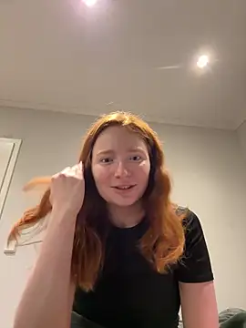 HoneyBunny18 webcam