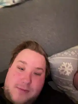 curvypaar2 - CurvyPaar2's free webcam - UK Sex Cams