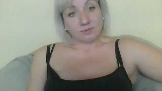 Alena1107 webcam