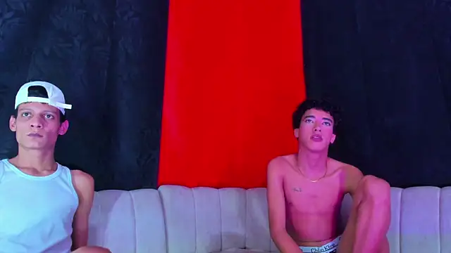 Pleasure_boys_hot webcam