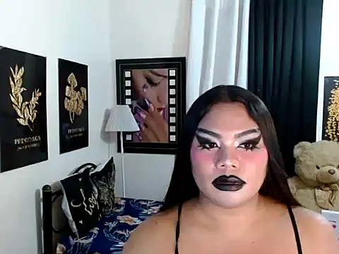 TSbrianaHugeCock webcam