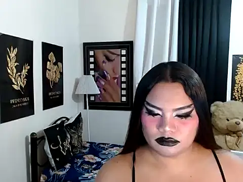 TSbrianaHugeCock webcam
