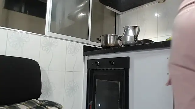 kateleyagrey - Kateleyagrey's free webcam - UK Sex Cams