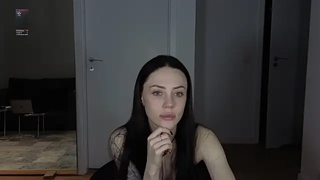 Sara_Tranquil webcam