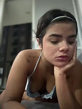 Kaily_Sweet16 webcam