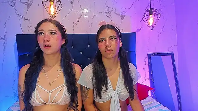 Dakotaa_Johnson webcam