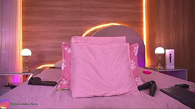 danna_berlin_ webcam