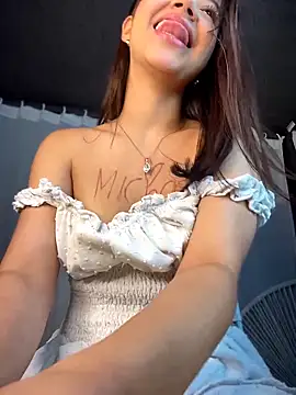 GoodGirlGoneBadXXX webcam