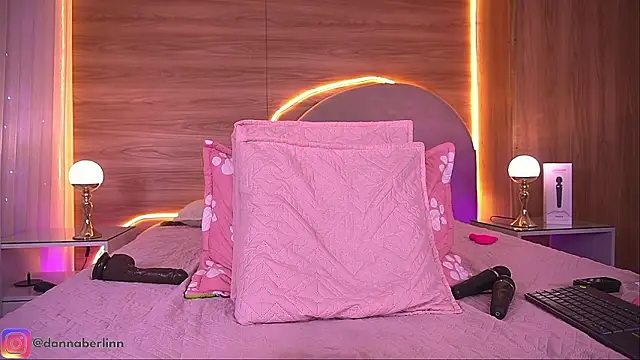 danna_berlin_ webcam