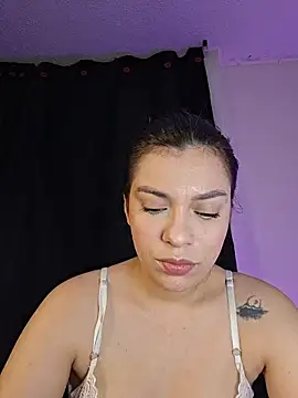 AmaiaSalvatore webcam