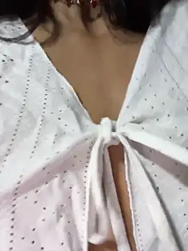 TweetiePieXXX webcam