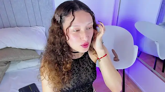 martina_077 - Martina_077's free webcam - UK Sex Cams