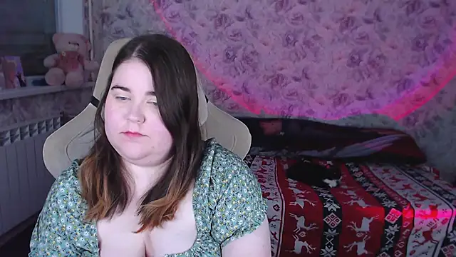 Estelle_Hicks webcam