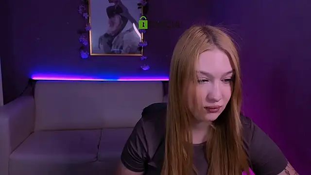 playful_sophie webcam