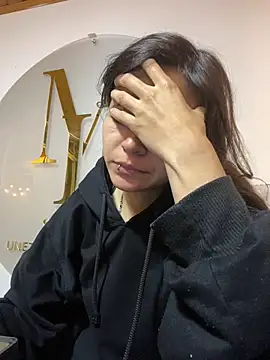 Ninffa_pinkk21 webcam