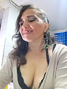 Alexamontiel_ webcam