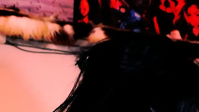 indian_dreamgirl webcam