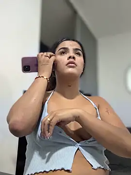 Kaily_Sweet16 webcam