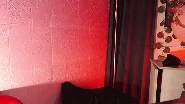 mariangel_tattooed_barbie webcam